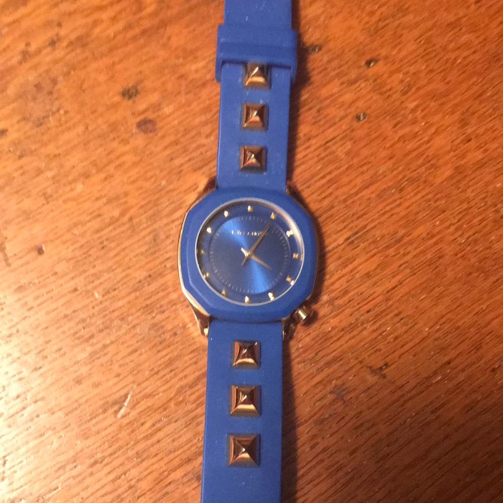 Vince Camuto